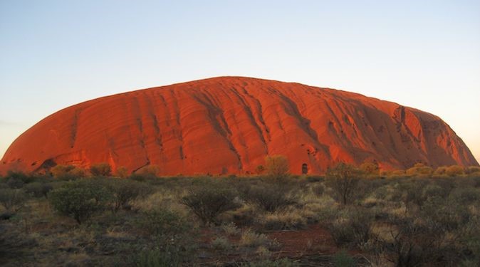 uluru.jpg